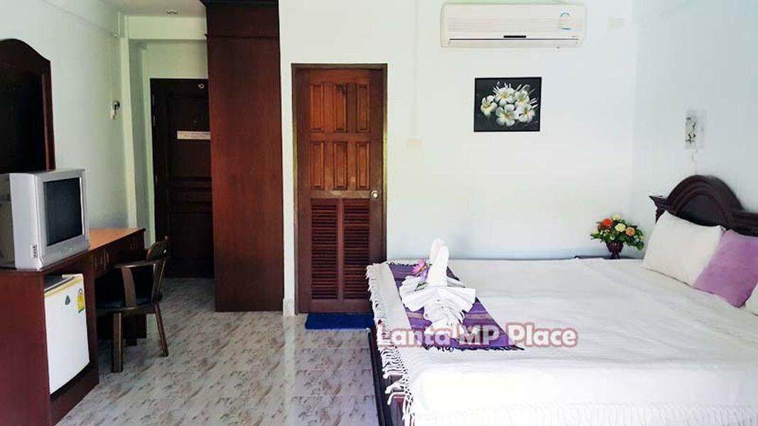 Lanta M.P. Place Ko Lanta Buitenkant foto