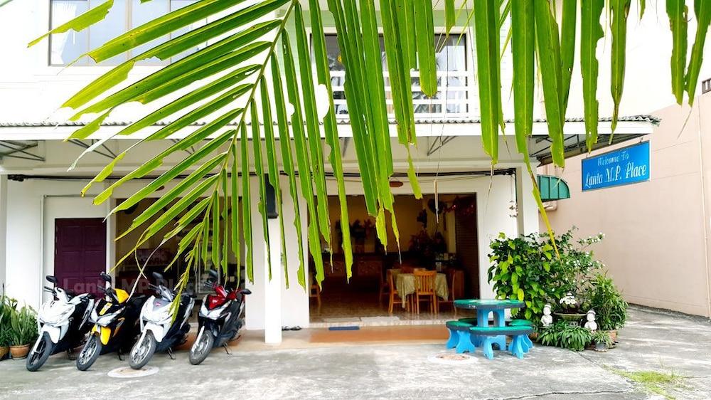 Lanta M.P. Place Ko Lanta Buitenkant foto